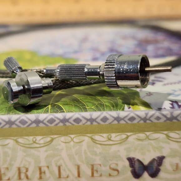 Vintage 20 inch Camera Shutter Release Locking Cable with Adapter - Picture 5 of 5